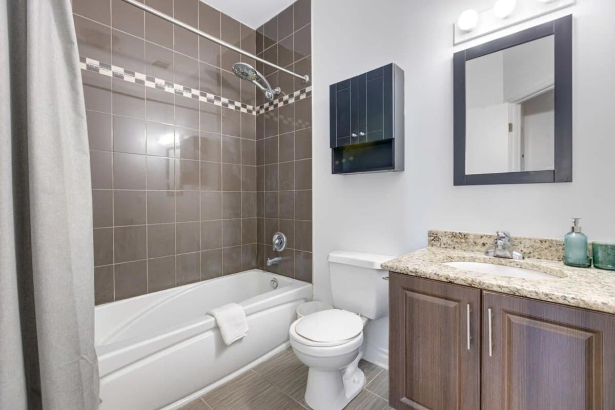 M11 Gorgeous 3Br Wkingbed Perfect Location Apartment Montreal Ngoại thất bức ảnh