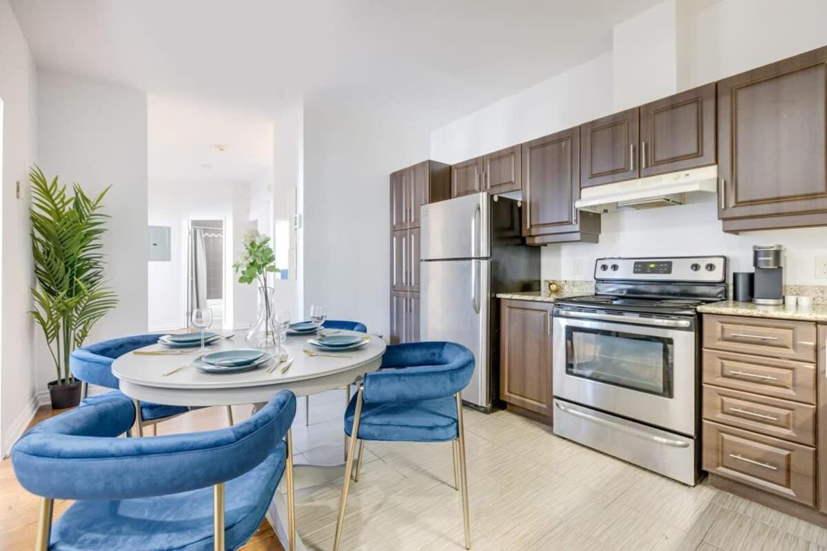 M11 Gorgeous 3Br Wkingbed Perfect Location Apartment Montreal Ngoại thất bức ảnh